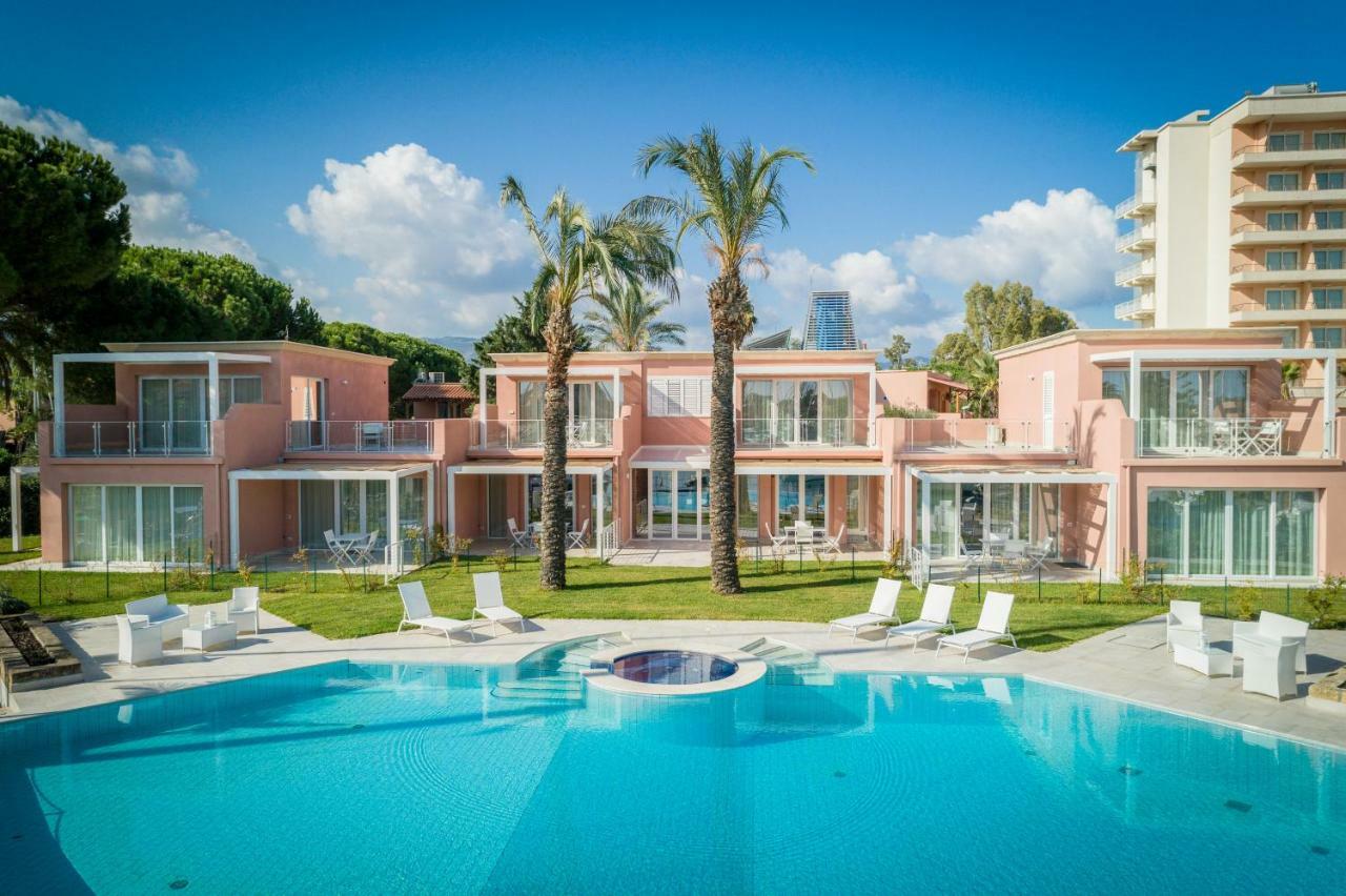 Residence Delfino, Portorosa 富尔纳里 外观 照片