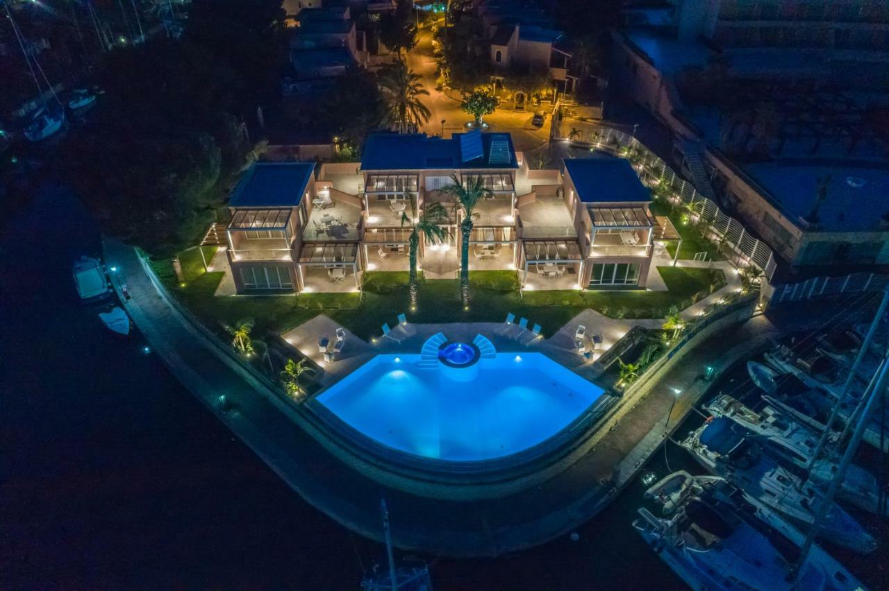 Residence Delfino, Portorosa 富尔纳里 外观 照片