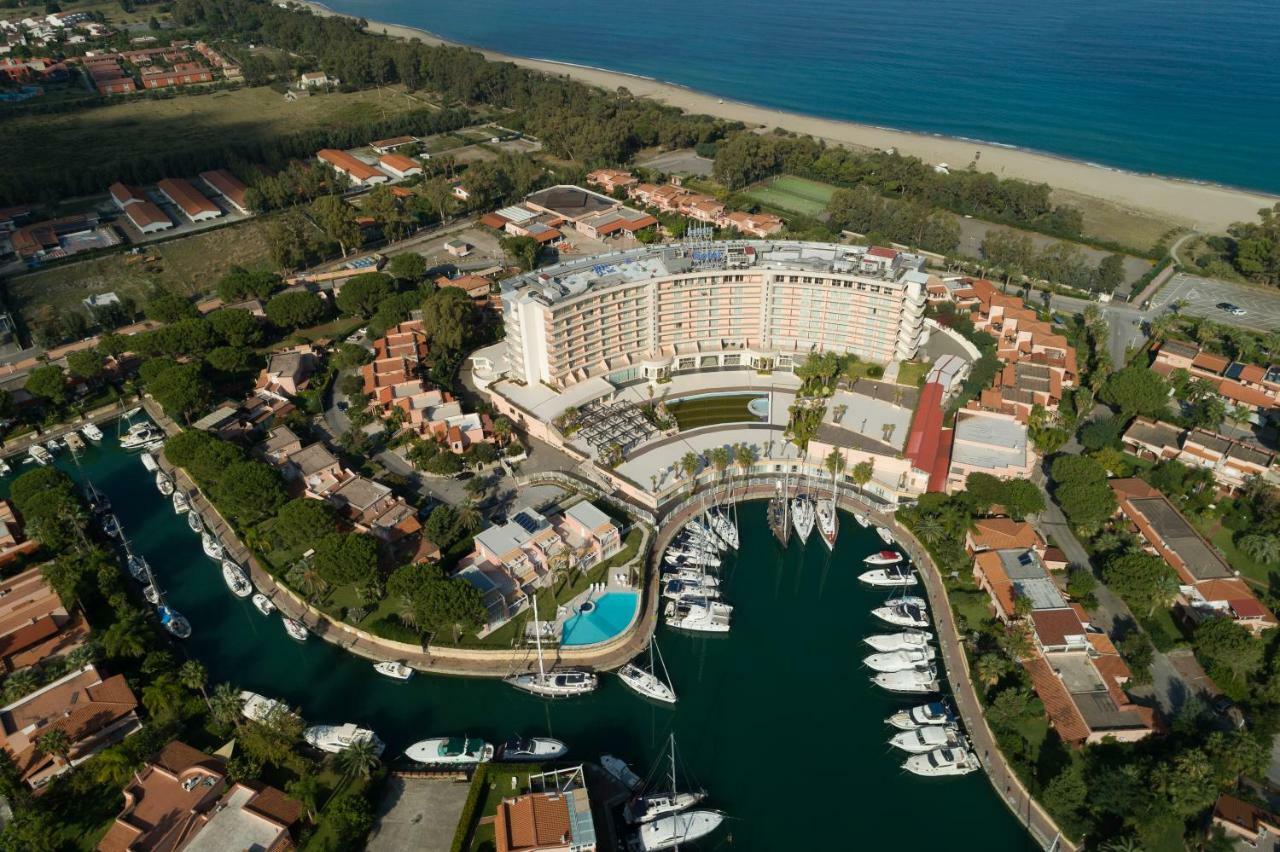 Residence Delfino, Portorosa 富尔纳里 外观 照片