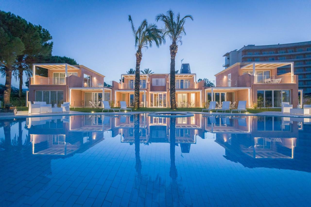 Residence Delfino, Portorosa 富尔纳里 外观 照片