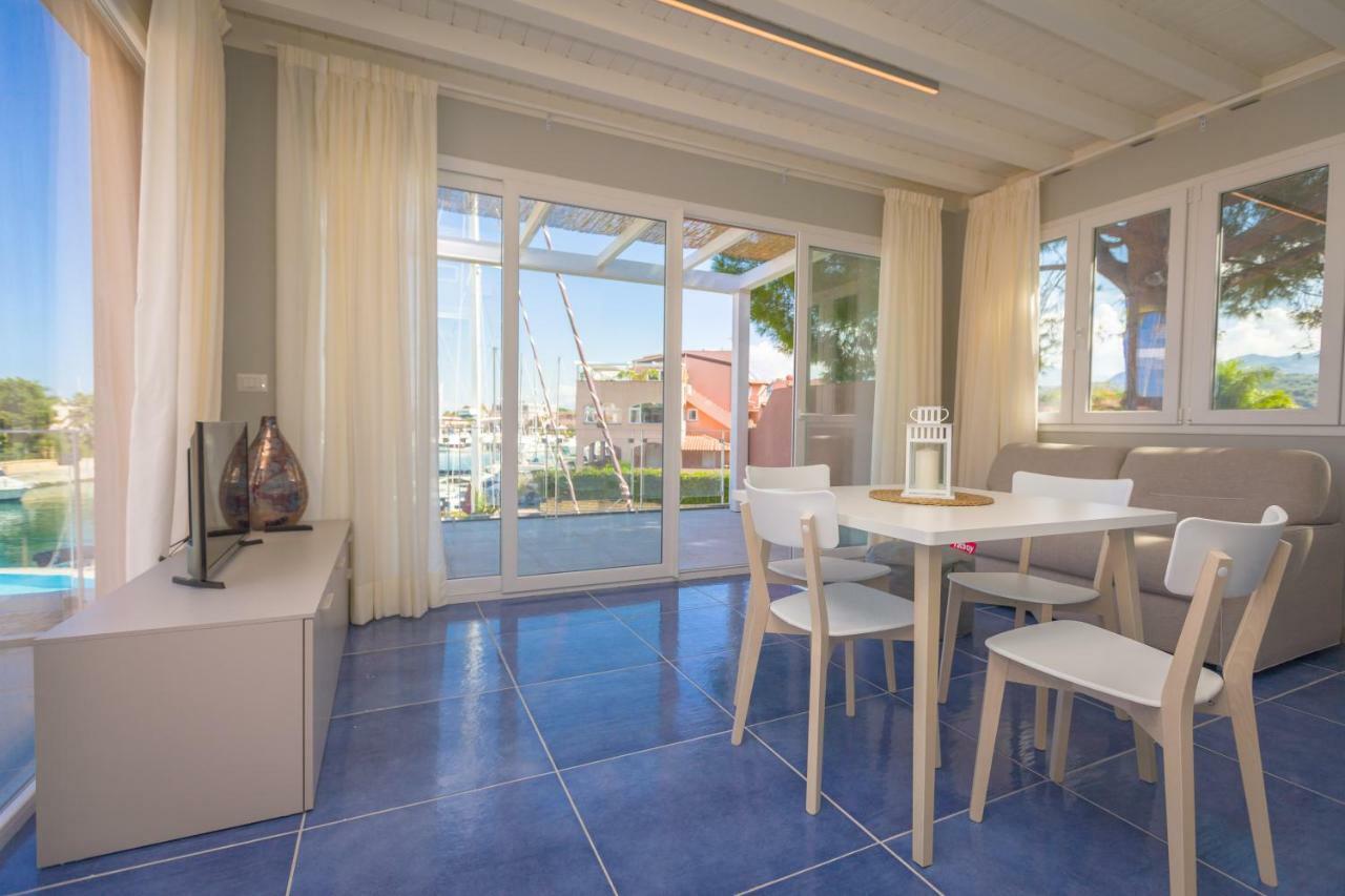 Residence Delfino, Portorosa 富尔纳里 外观 照片